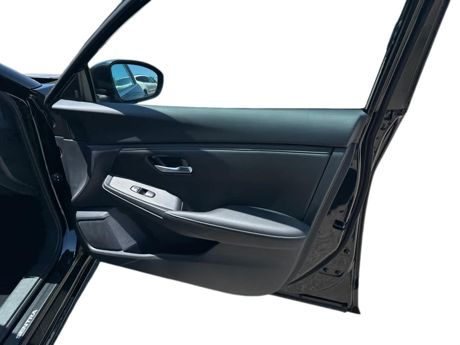 Thumbnail: 2025 Nissan Sentra - 5