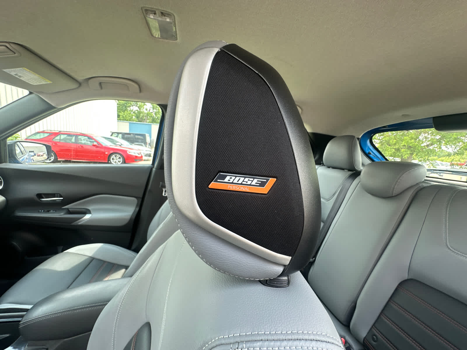 2022 Nissan Kicks SR 26