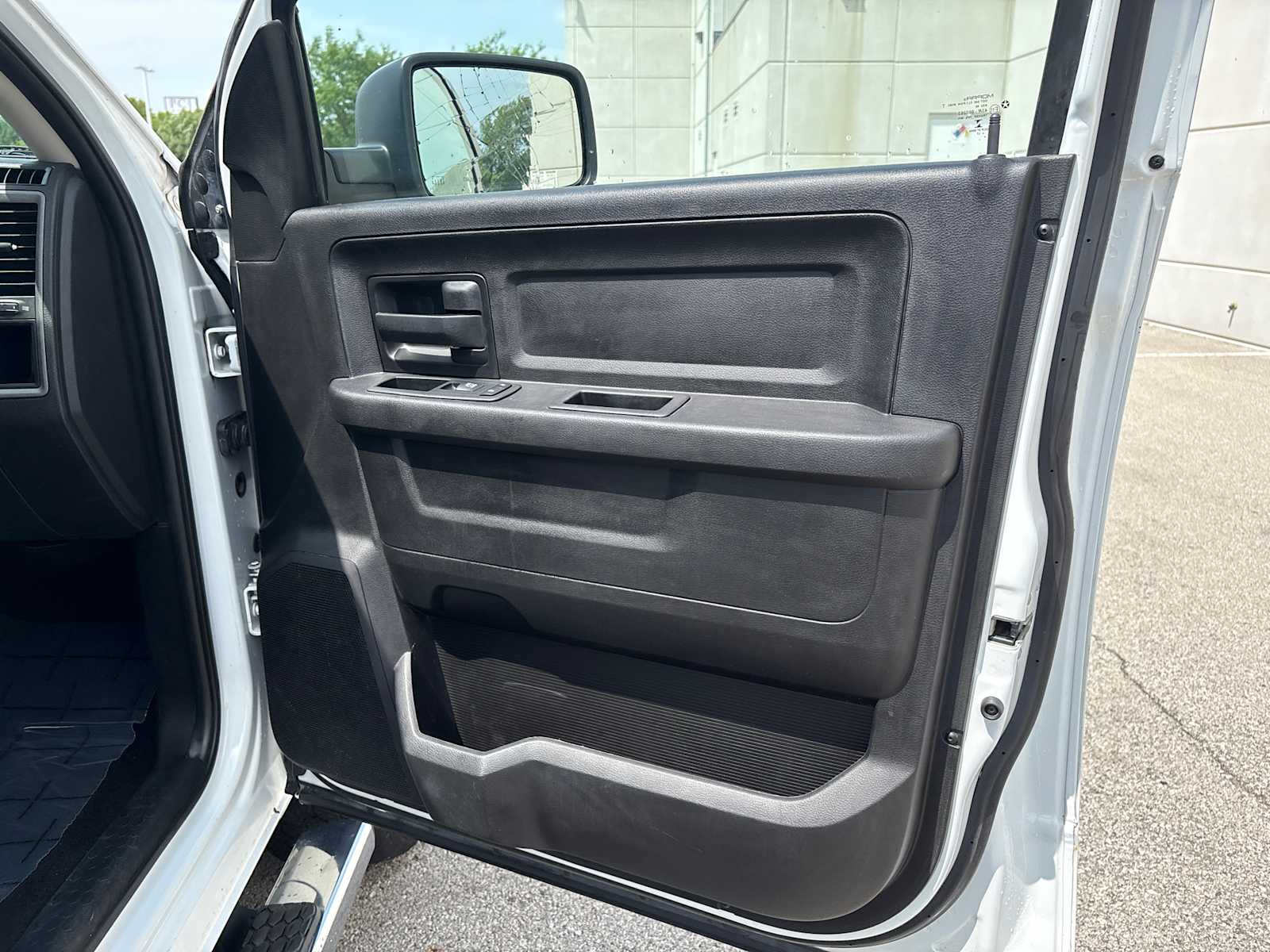 Thumbnail: 2017 RAM 1500 - 23