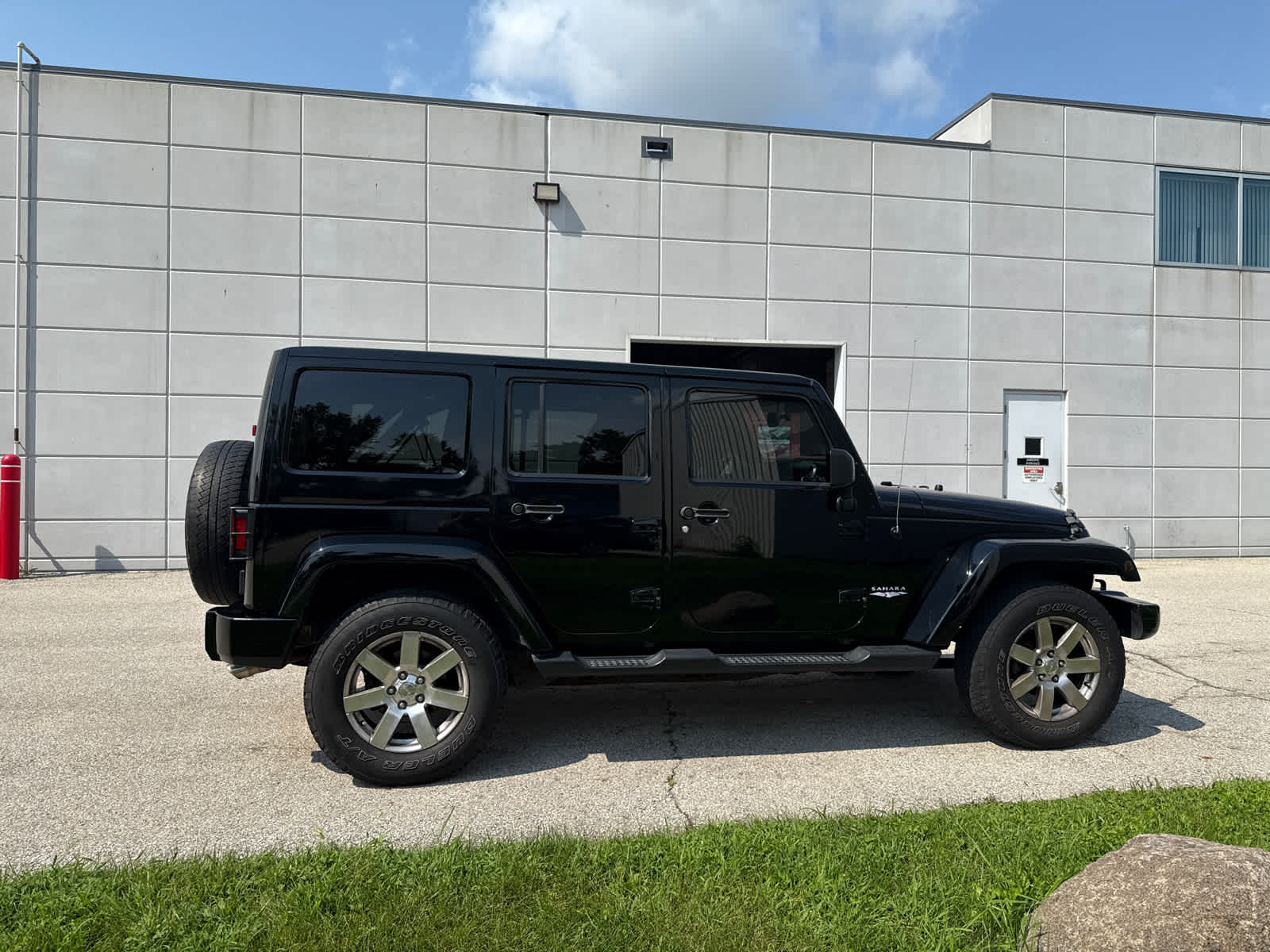Thumbnail: 2013 Jeep Wrangler - 7