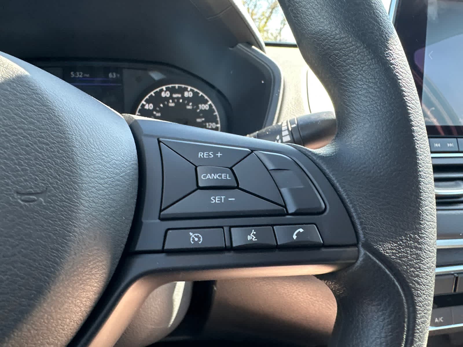 Thumbnail: 2025 Nissan Altima - 19