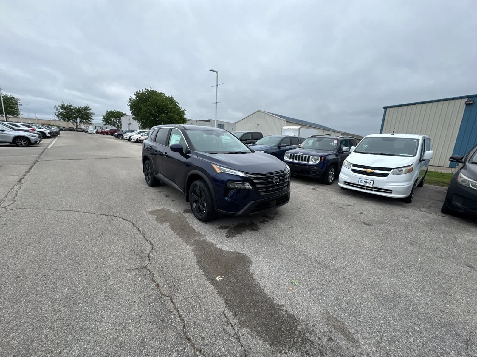 Thumbnail: 2026 Nissan Rogue - 6