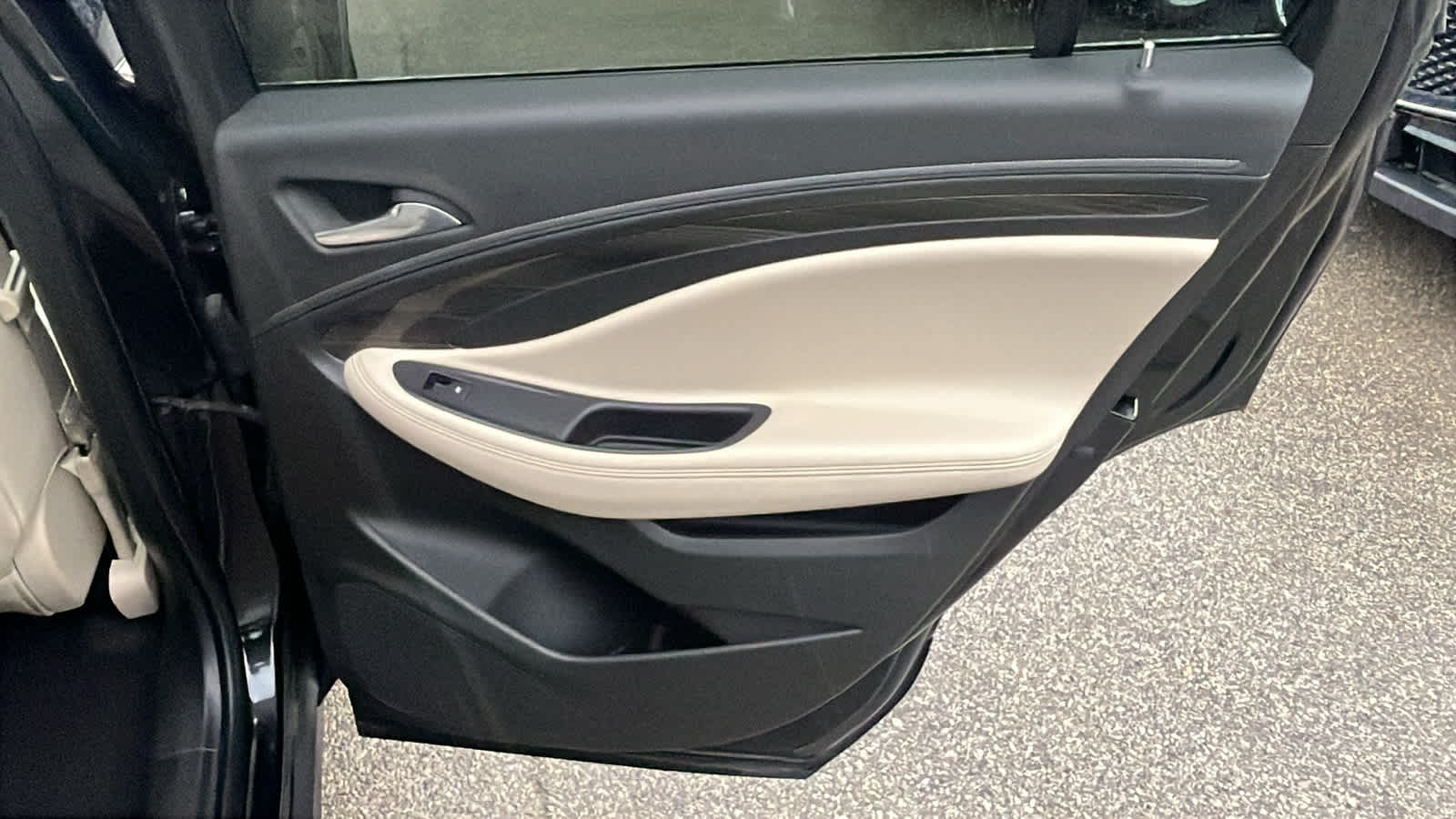 Thumbnail: 2019 Buick Envision - 9