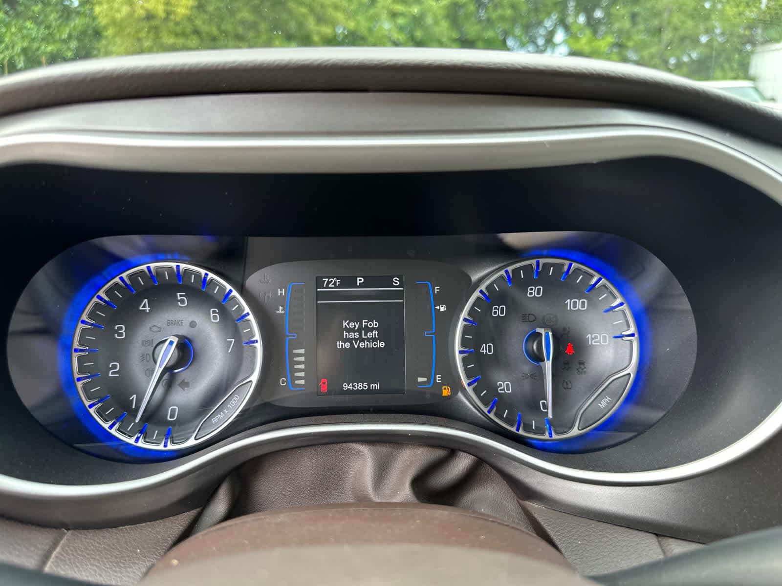 Thumbnail: 2017 Chrysler Pacifica - 19