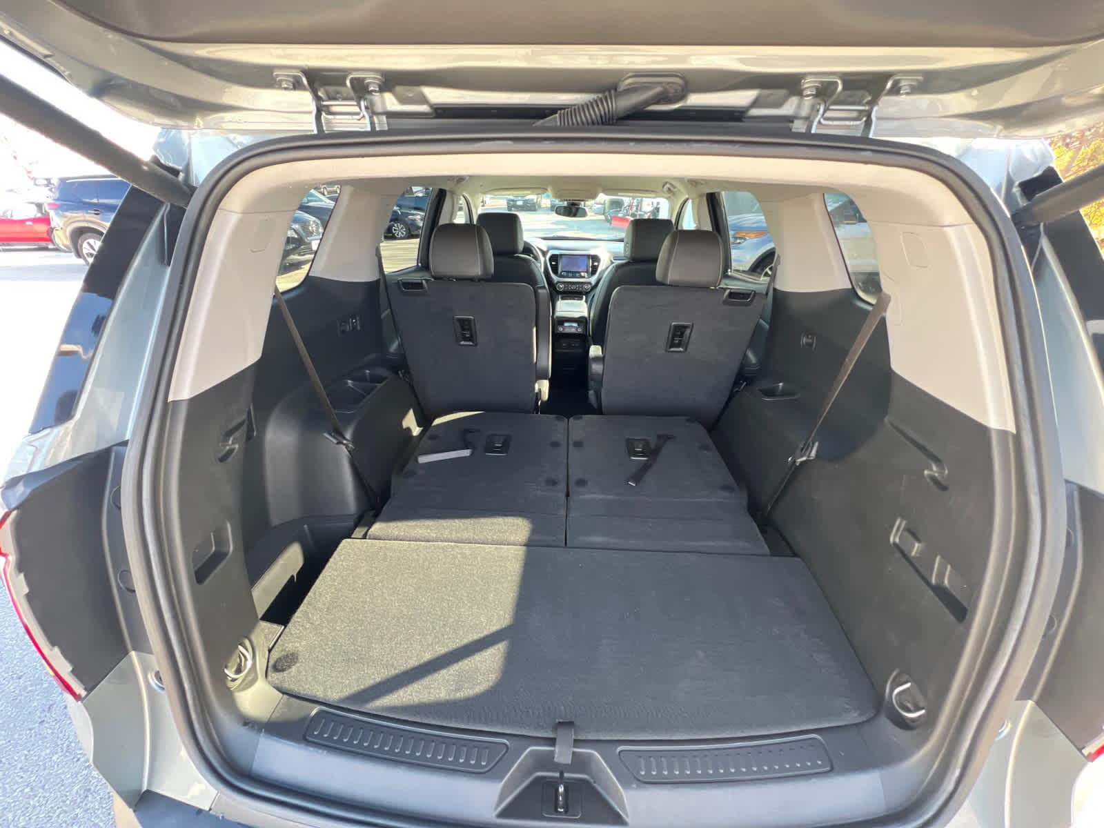 Thumbnail: 2023 GMC Acadia - 14