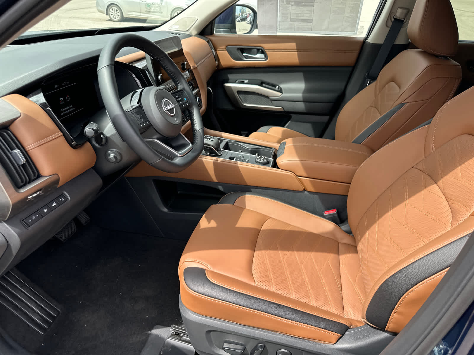 Thumbnail: 2025 Nissan Pathfinder - 18