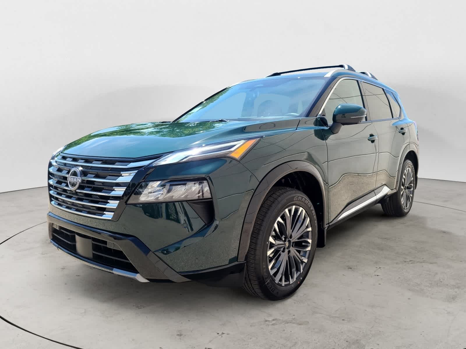 2026 Nissan Rogue Platinum AWD's photo