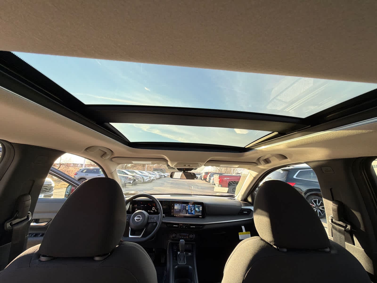 Thumbnail: 2026 Nissan Kicks - 25