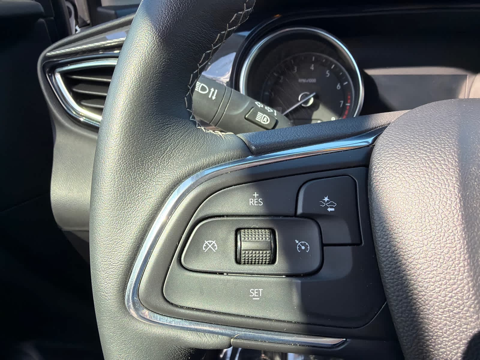 Thumbnail: 2023 Buick Encore GX - 19