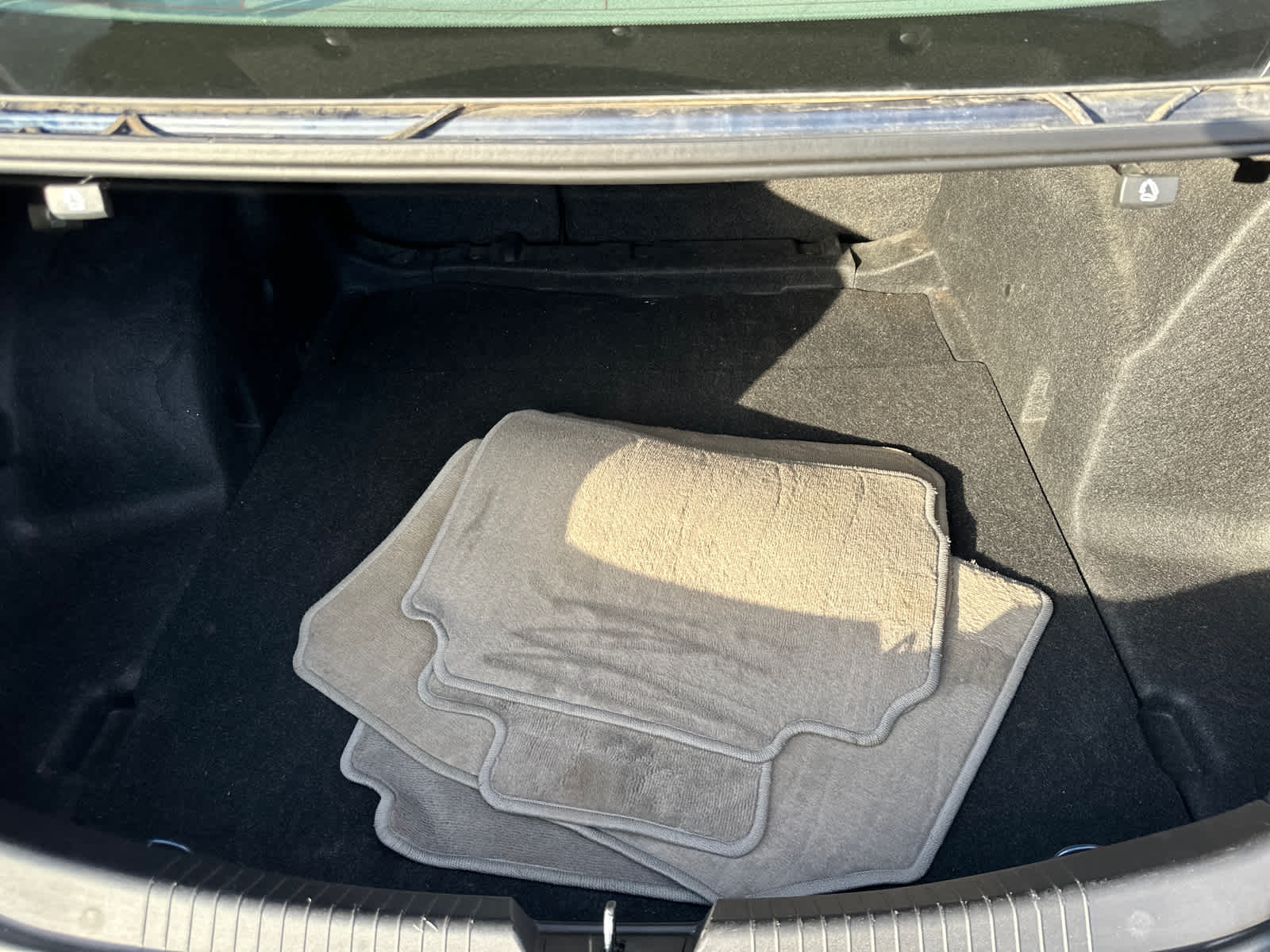 Thumbnail: 2016 Chevrolet Malibu - 10