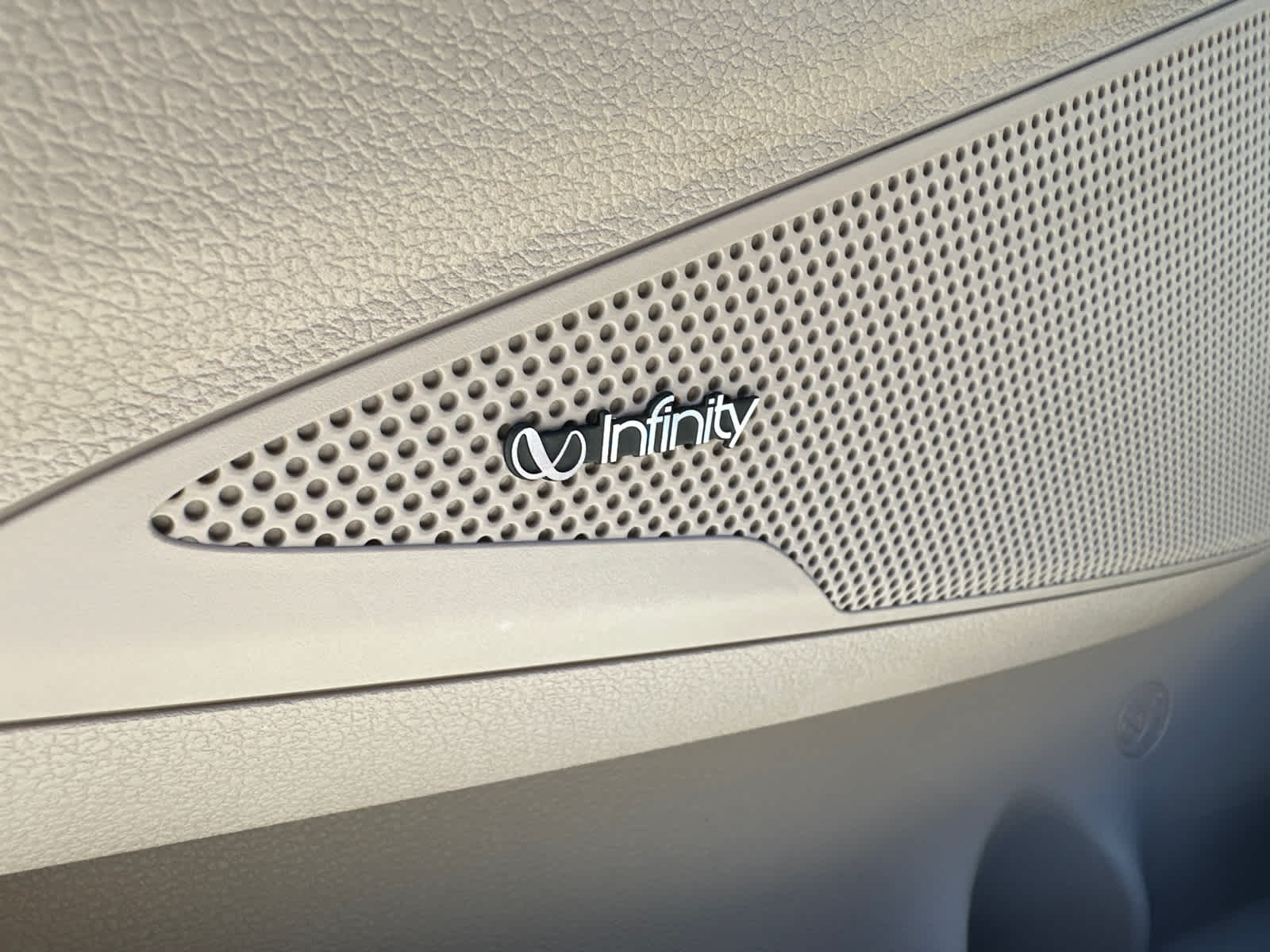 Thumbnail: 2017 Hyundai Tucson - 16