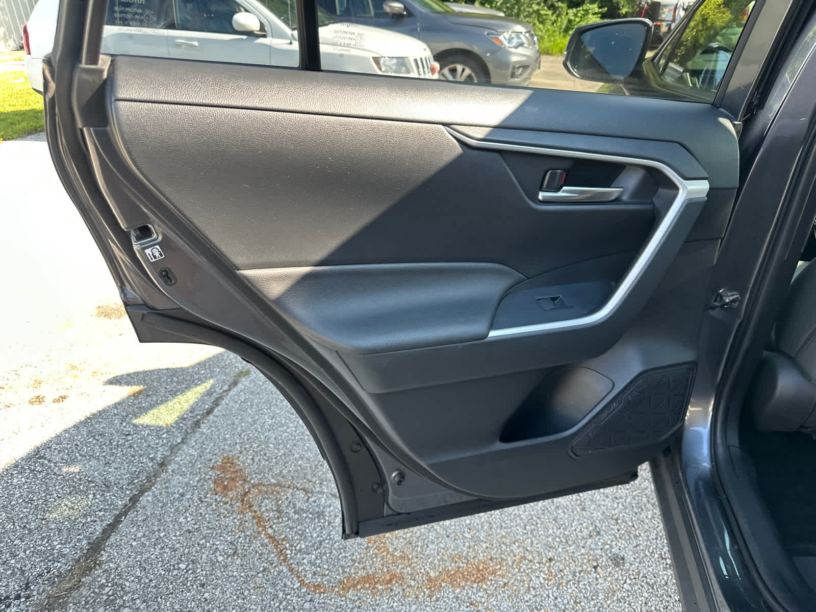 Thumbnail: 2019 Toyota RAV4 - 12