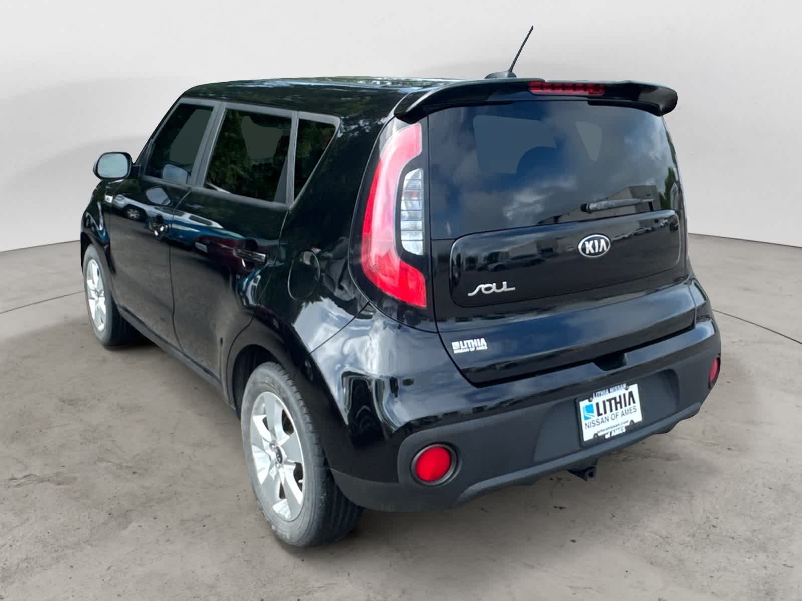Thumbnail: 2017 Kia Soul - 3