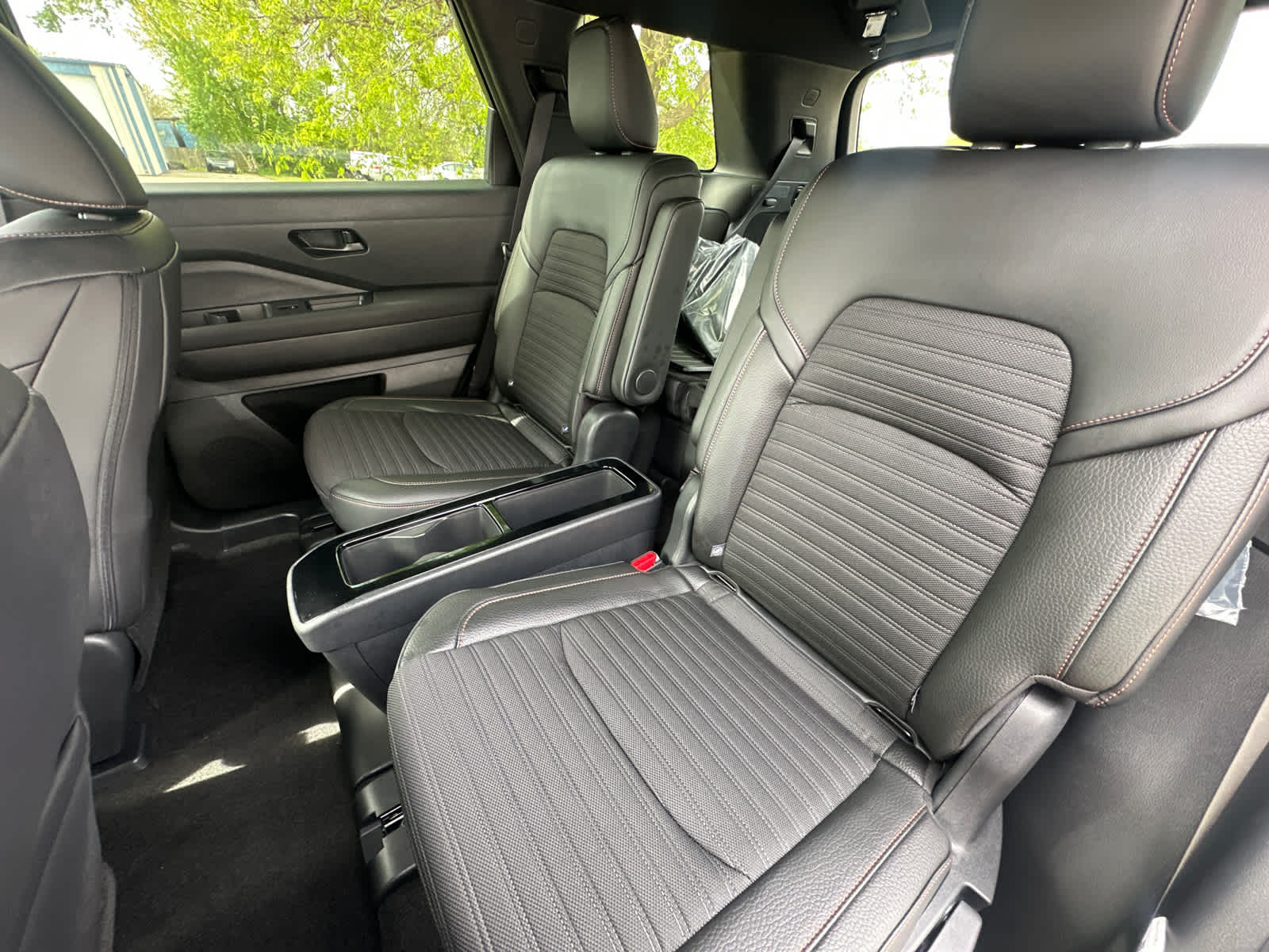 2025 Nissan Pathfinder Rock Creek 26