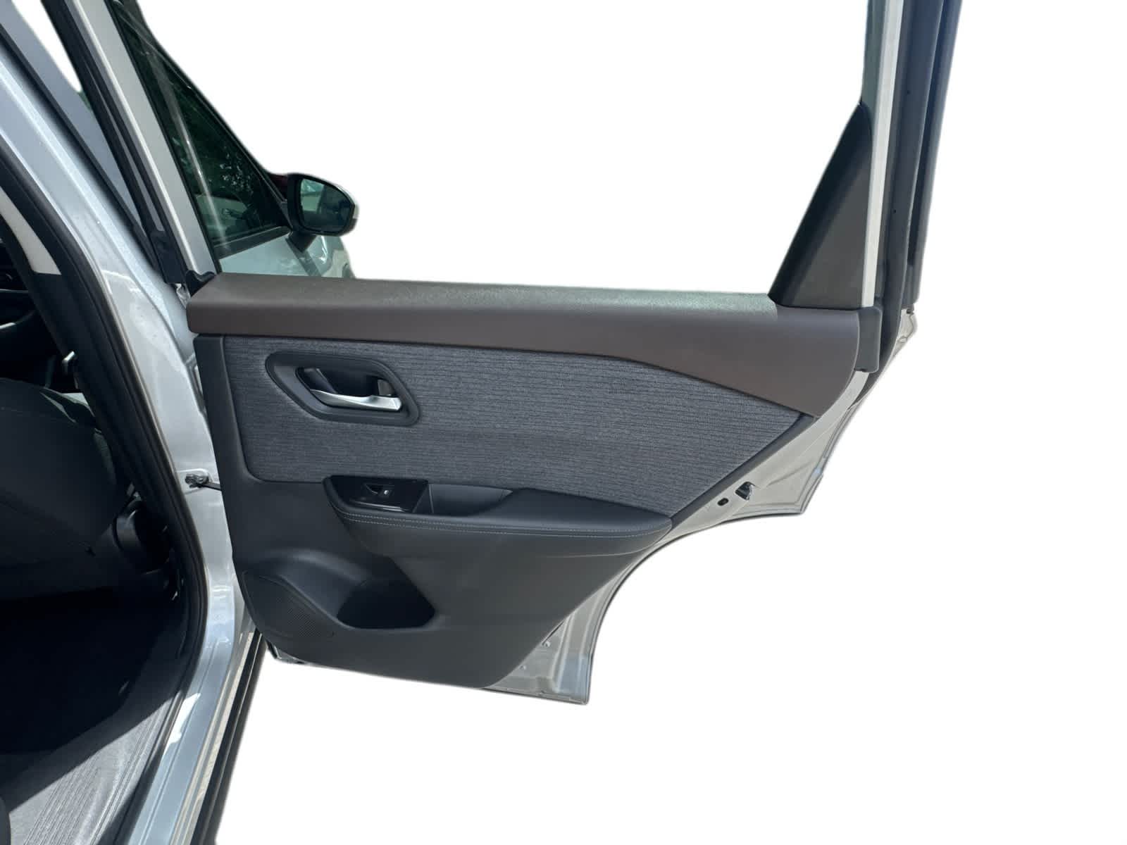 Thumbnail: 2023 Nissan Rogue - 9