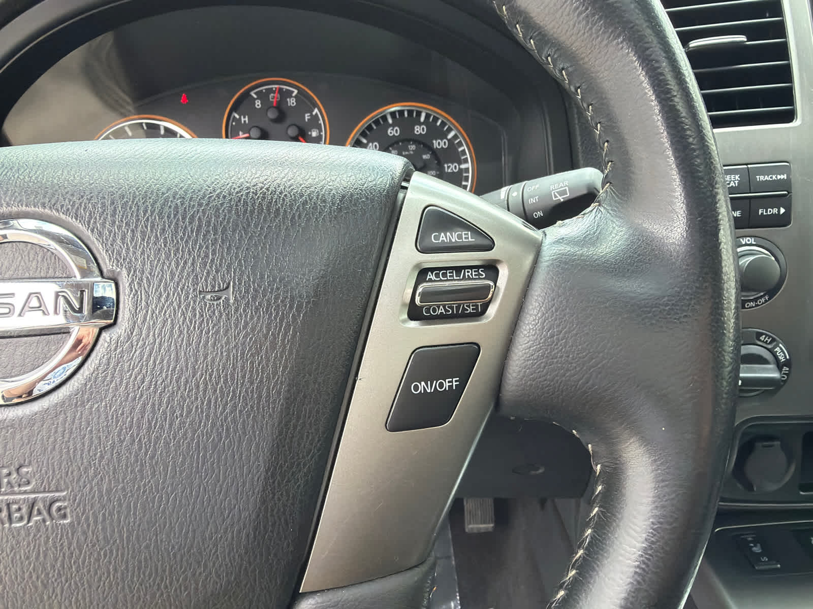 Thumbnail: 2013 Nissan Armada - 25