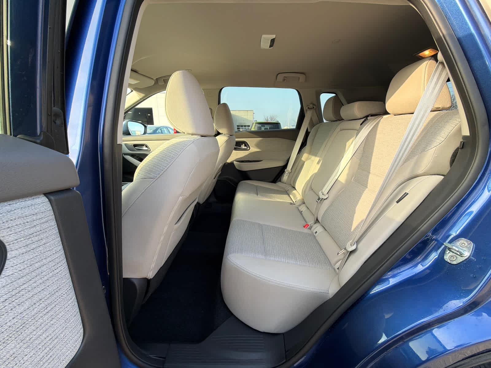 Thumbnail: 2022 Nissan Rogue - 16