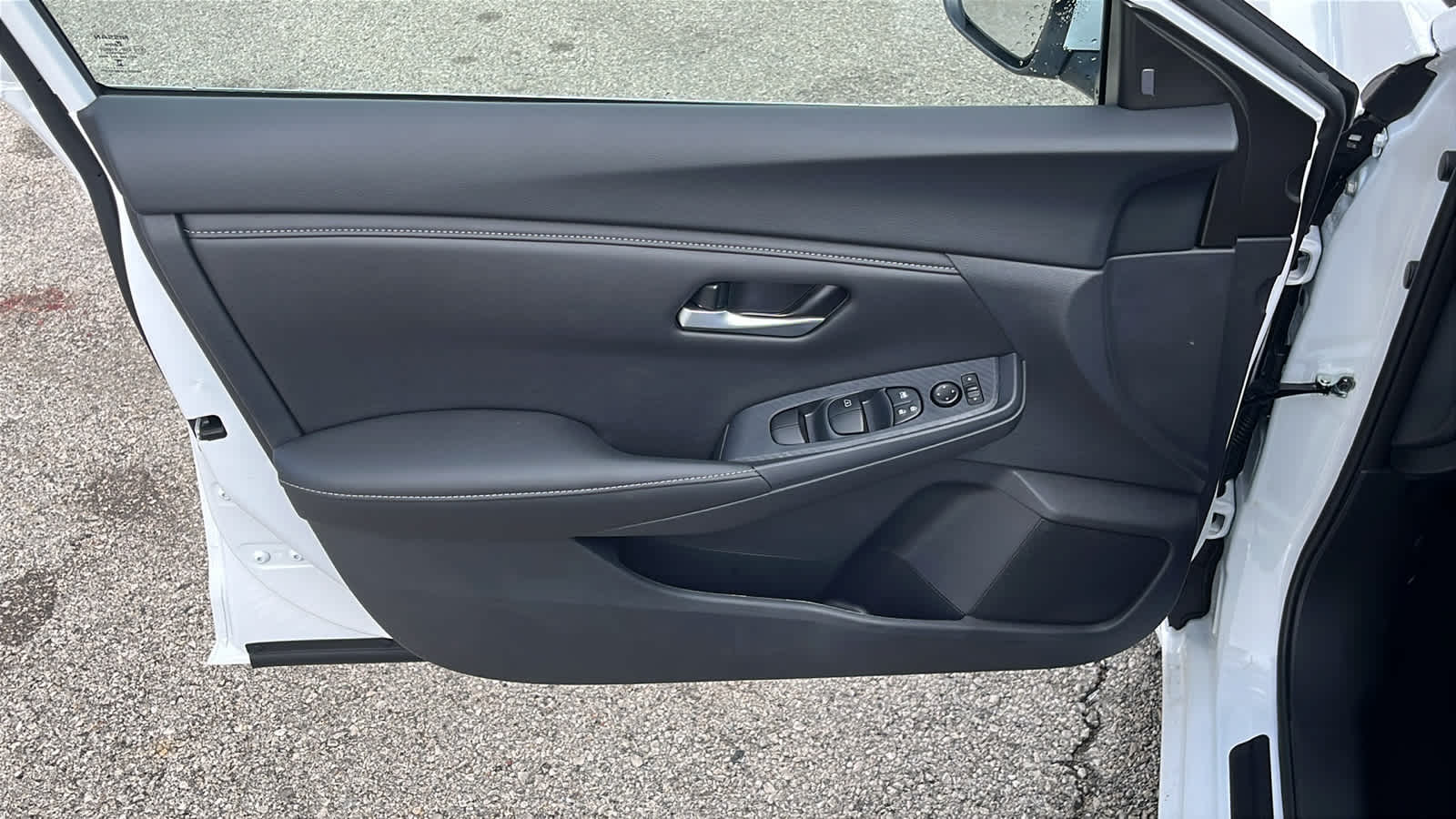 Thumbnail: 2025 Nissan Sentra - 13