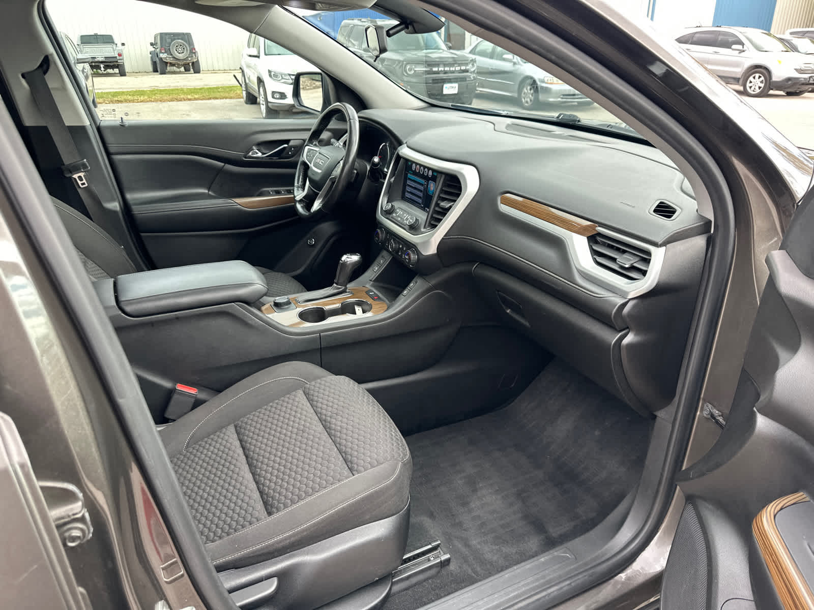 Thumbnail: 2019 GMC Acadia - 11