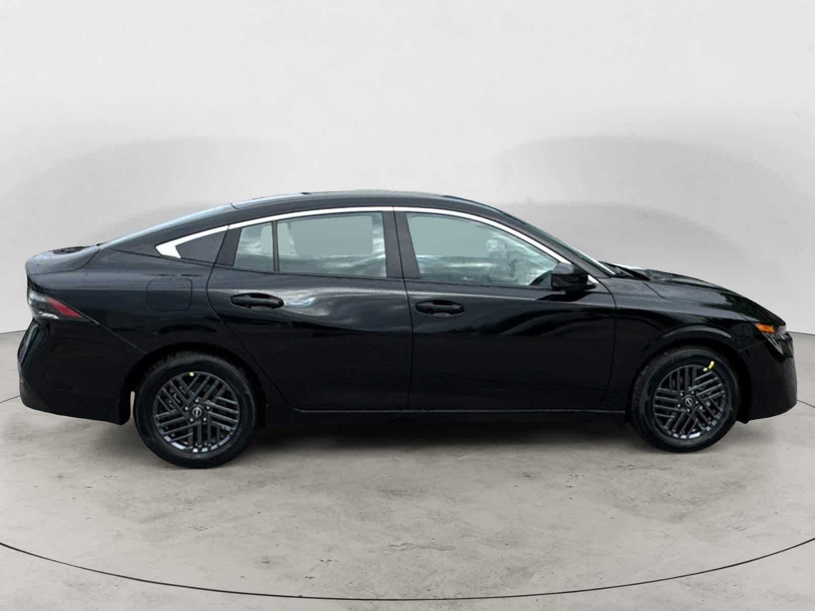Thumbnail: 2026 Nissan Sentra - 6