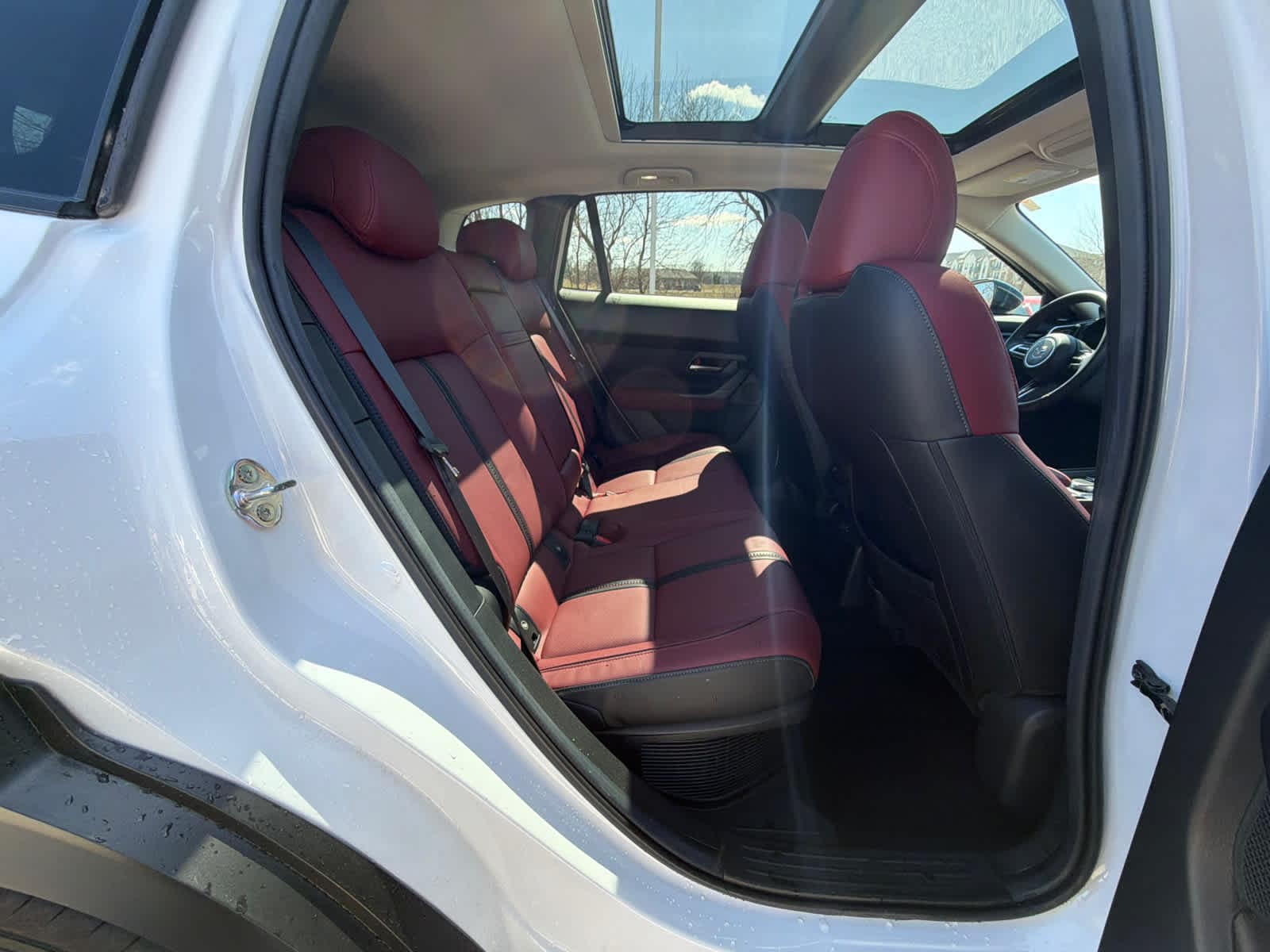 Thumbnail: 2025 Mazda CX-50 - 10