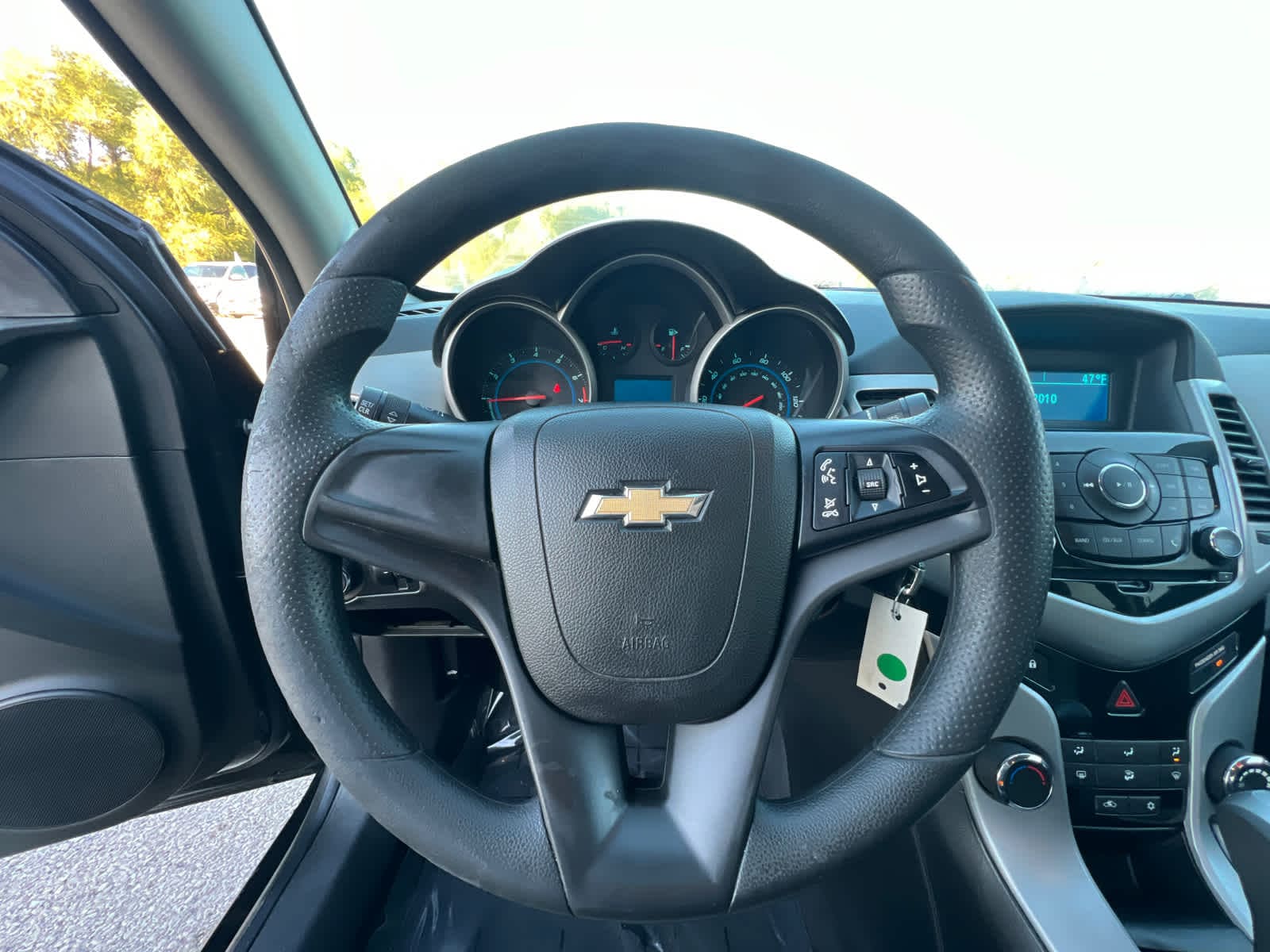 Thumbnail: 2013 Chevrolet Cruze - 20