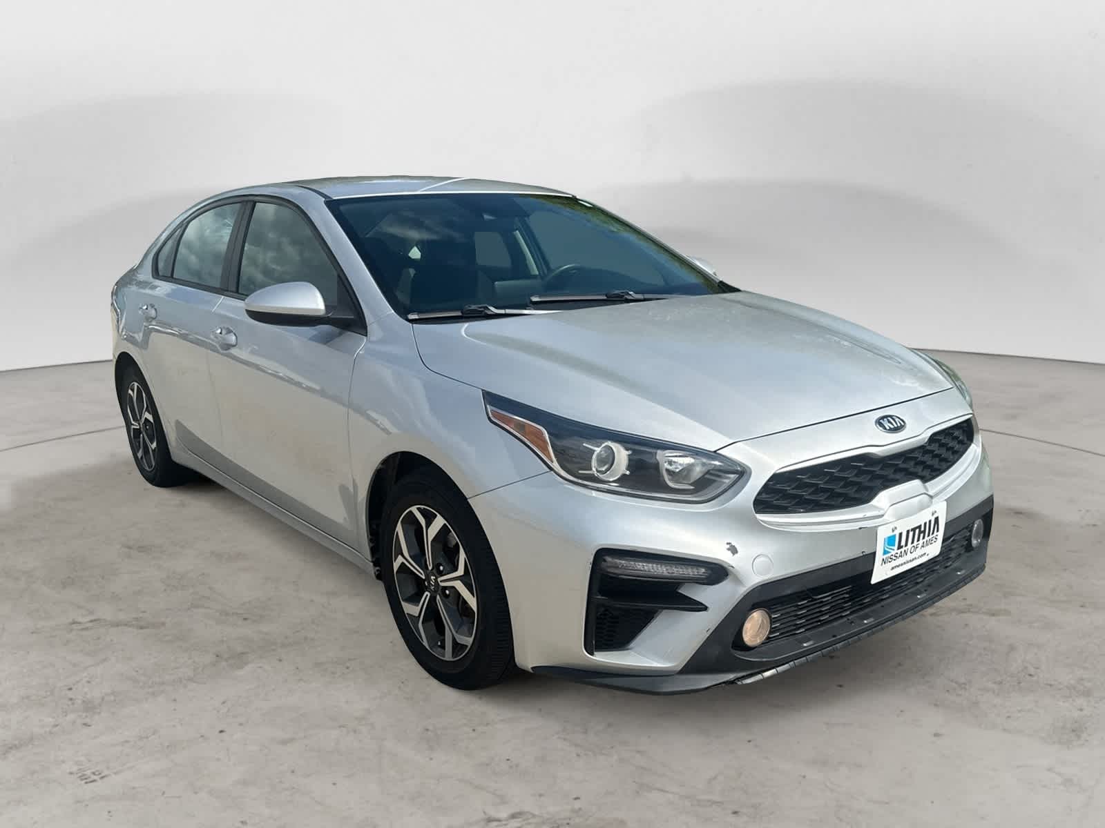 Thumbnail: 2019 Kia Forte - 4