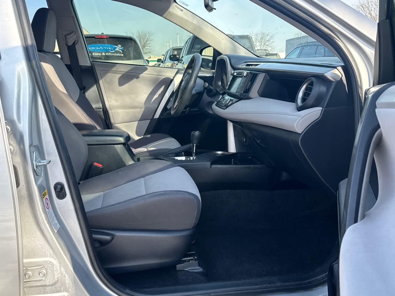 Thumbnail: 2013 Toyota RAV4 - 9