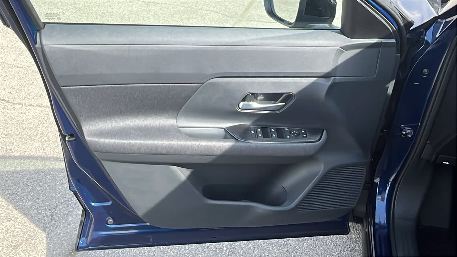 Thumbnail: 2026 Nissan Kicks - 15