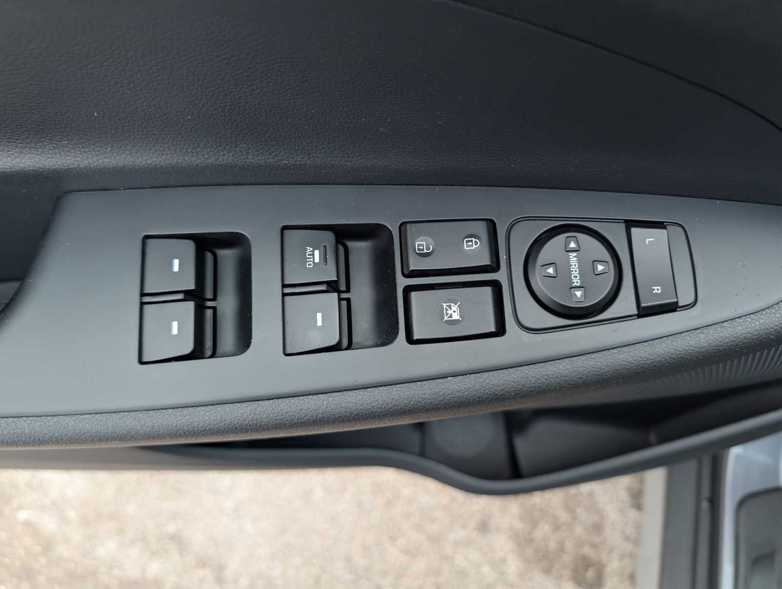 Thumbnail: 2018 Hyundai Tucson - 14