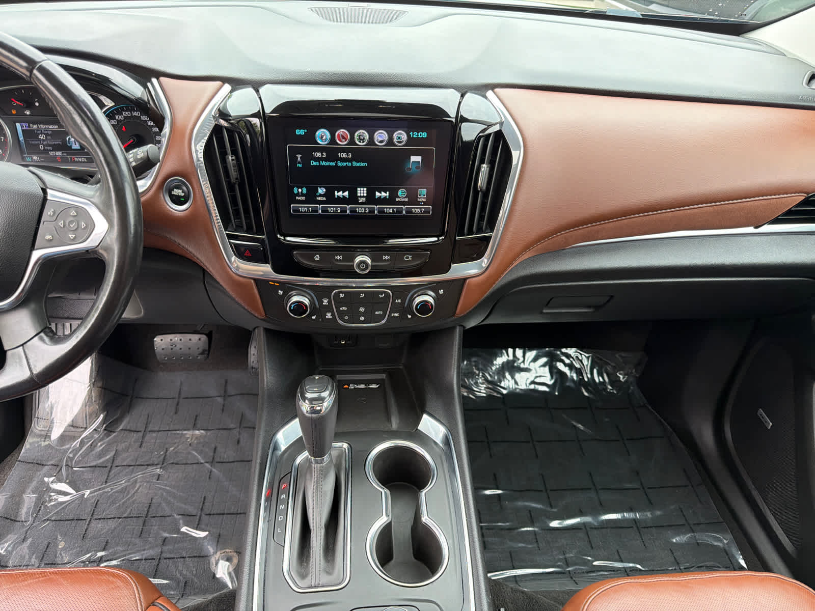 Thumbnail: 2019 Chevrolet Traverse - 30