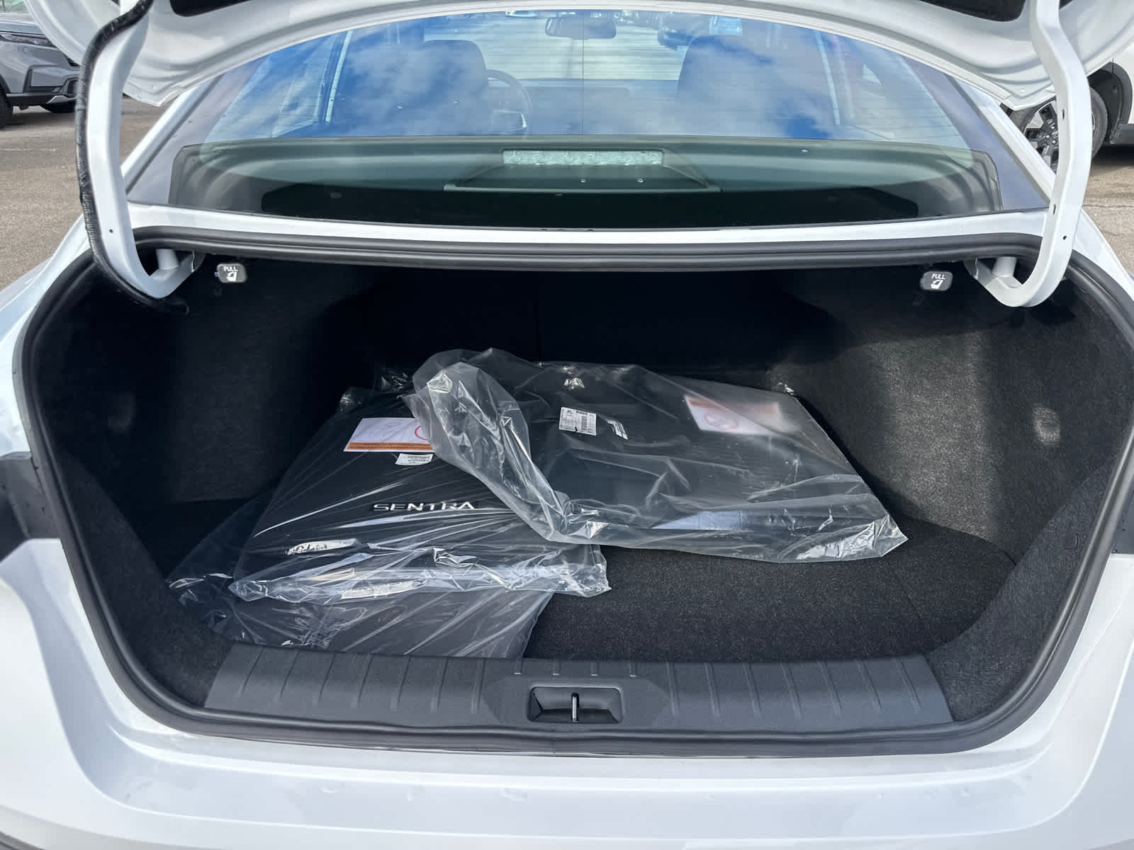 Thumbnail: 2026 Nissan Sentra - 10