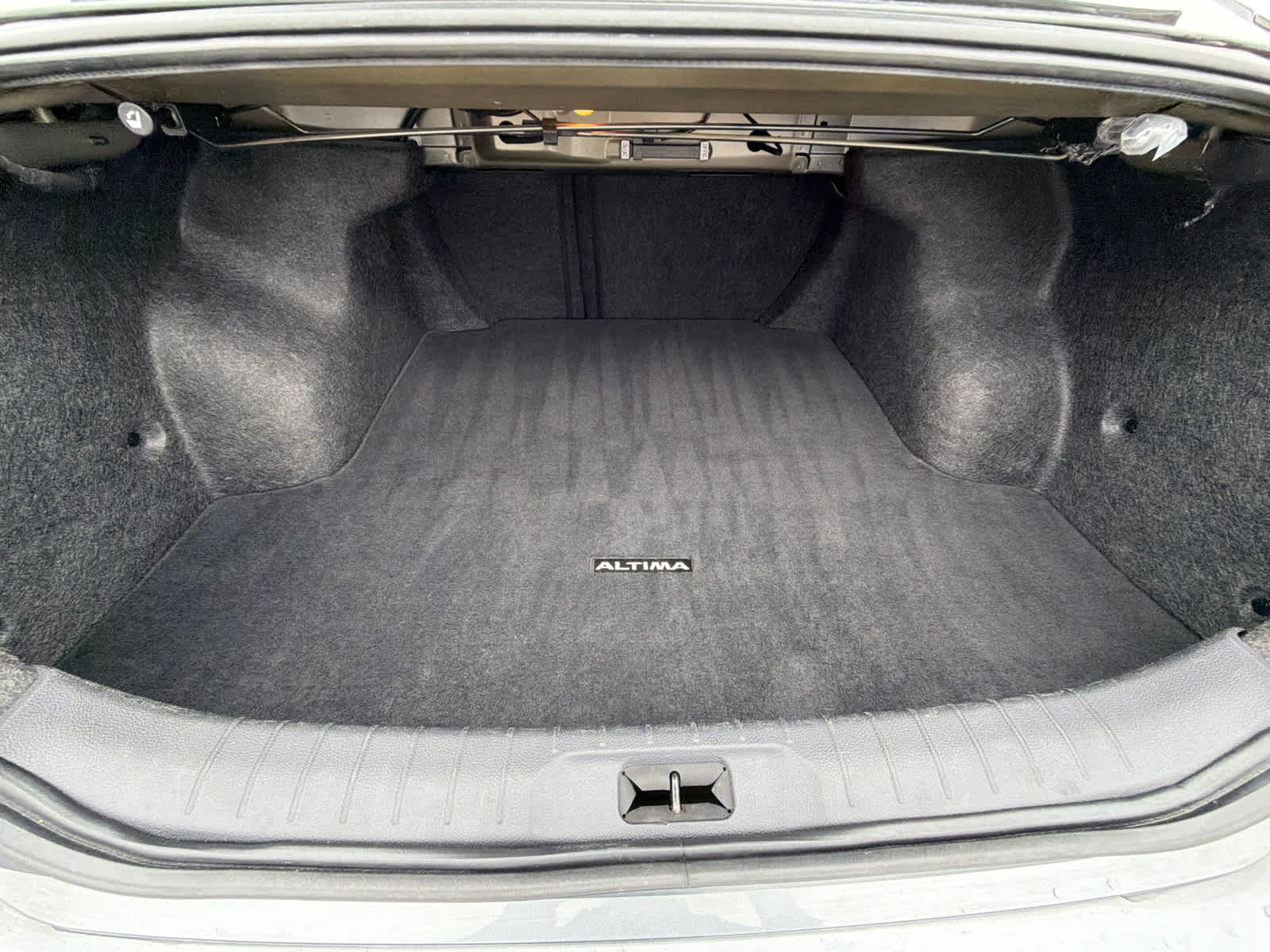 Thumbnail: 2023 Nissan Altima - 12