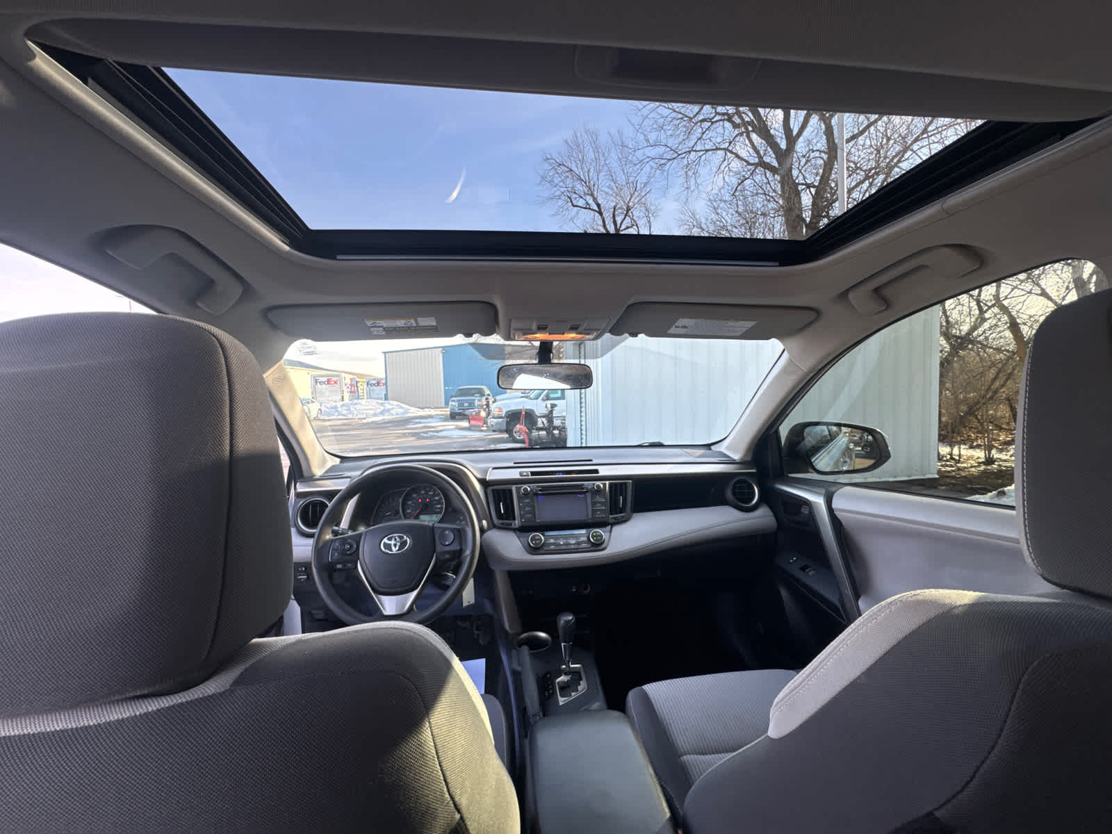 Thumbnail: 2013 Toyota RAV4 - 21