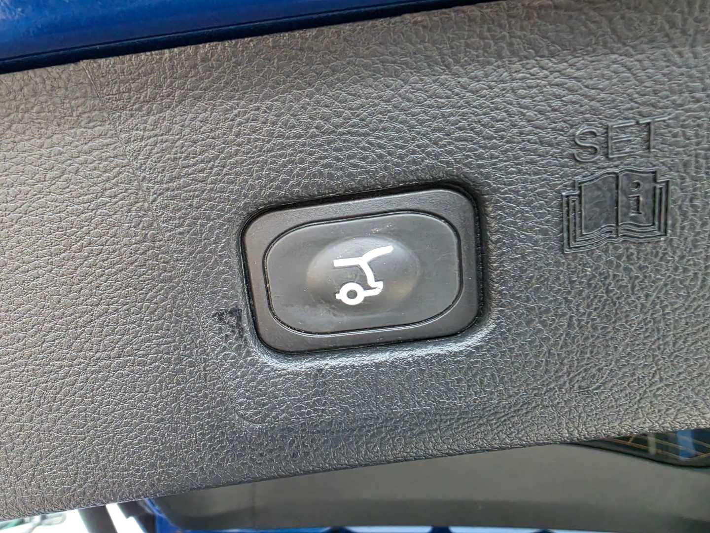 Thumbnail: 2022 Ford Edge - 12