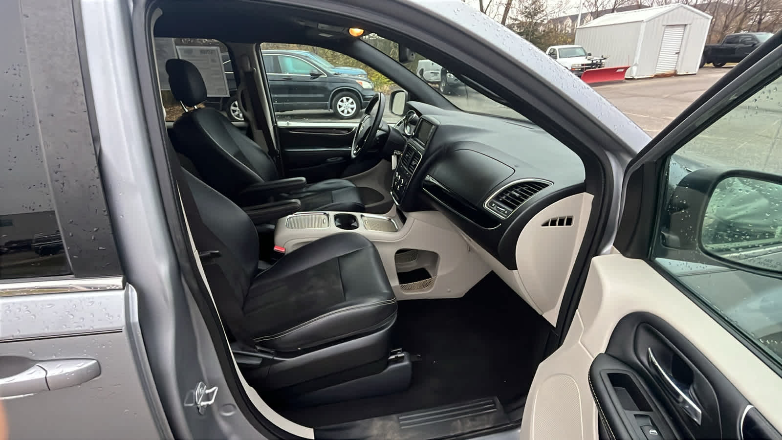 Thumbnail: 2019 Dodge Grand Caravan - 8