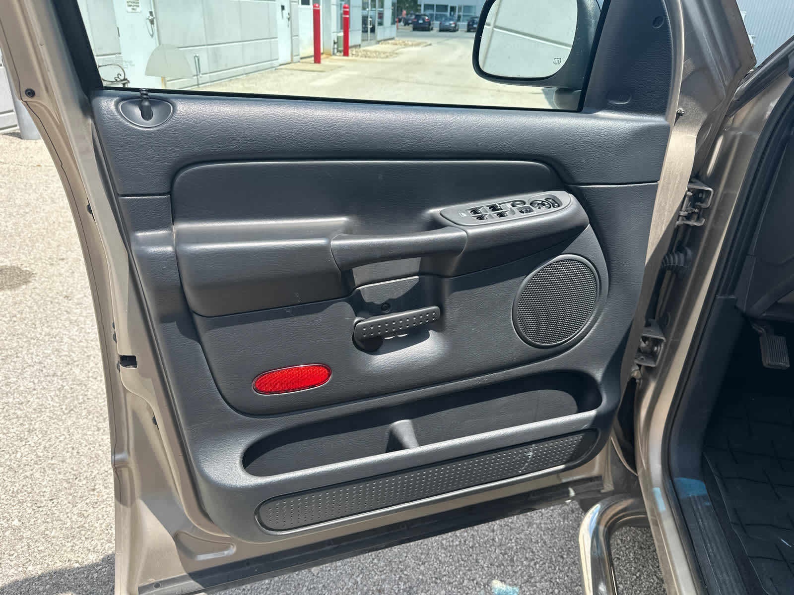Thumbnail: 2003 Dodge Ram 1500 - 11