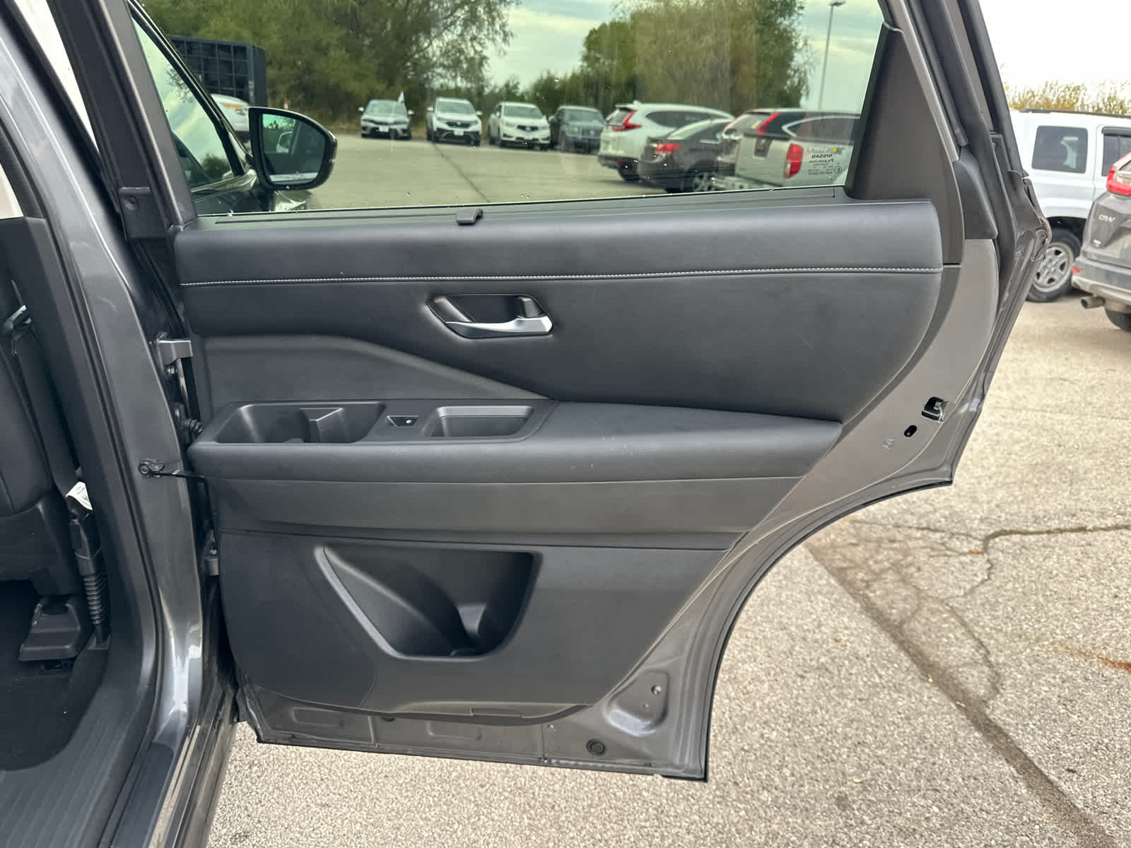 Thumbnail: 2022 Nissan Pathfinder - 7