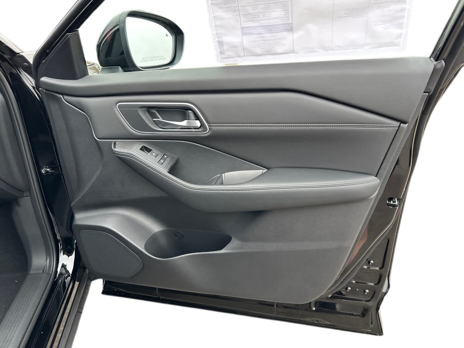 Thumbnail: 2026 Nissan Rogue - 6