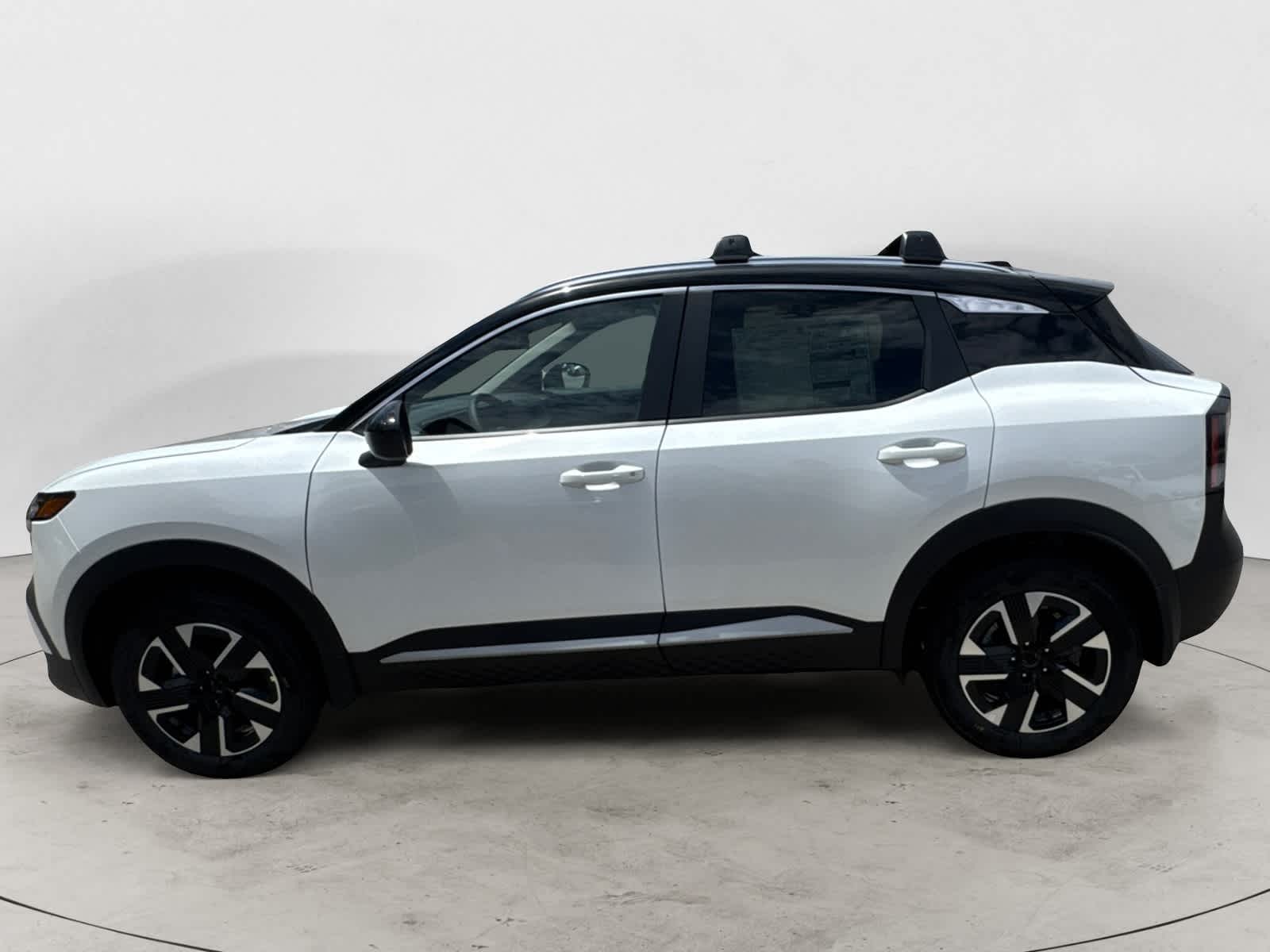 Thumbnail: 2026 Nissan Kicks - 2
