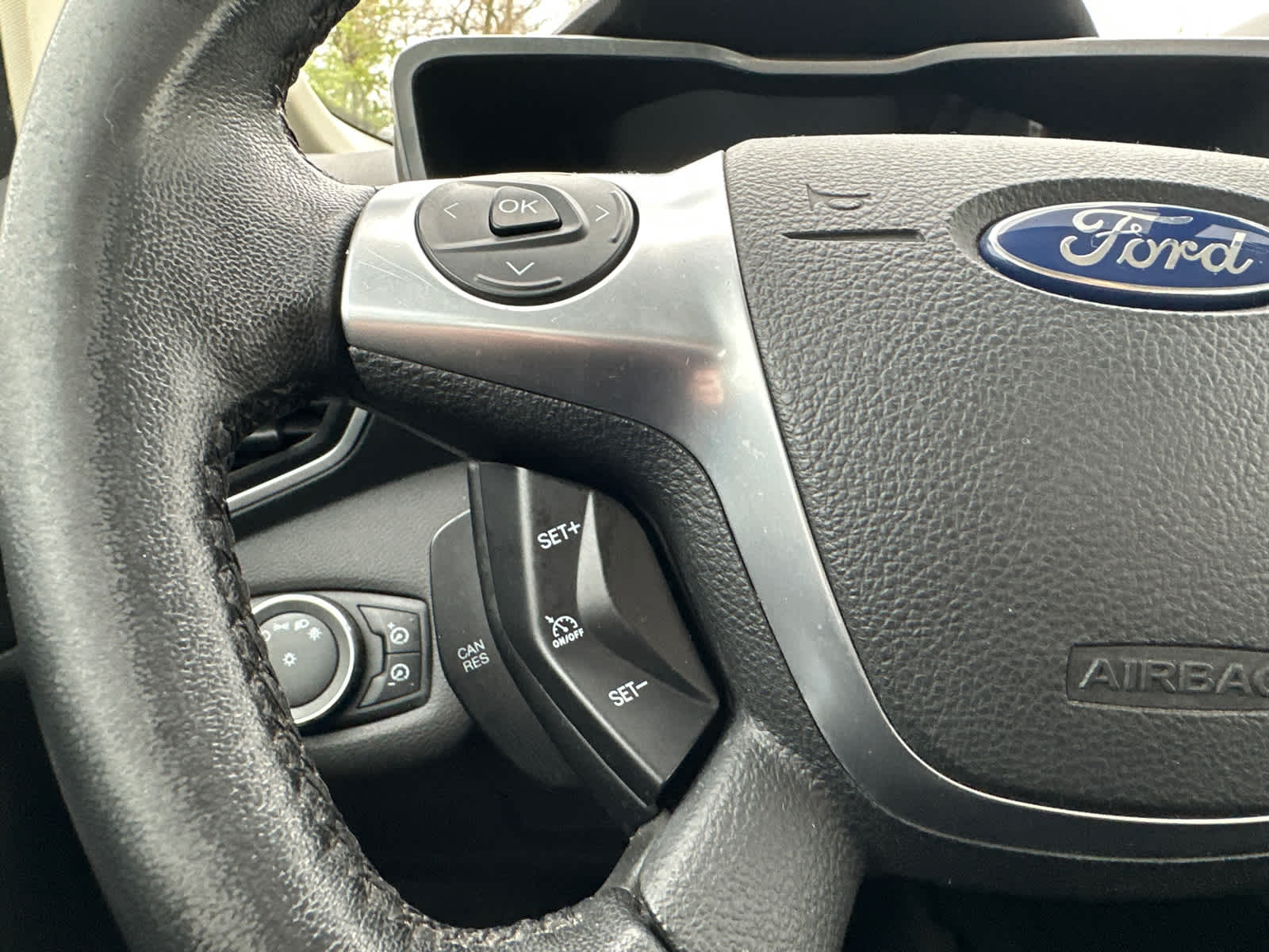 Thumbnail: 2013 Ford C-Max - 18