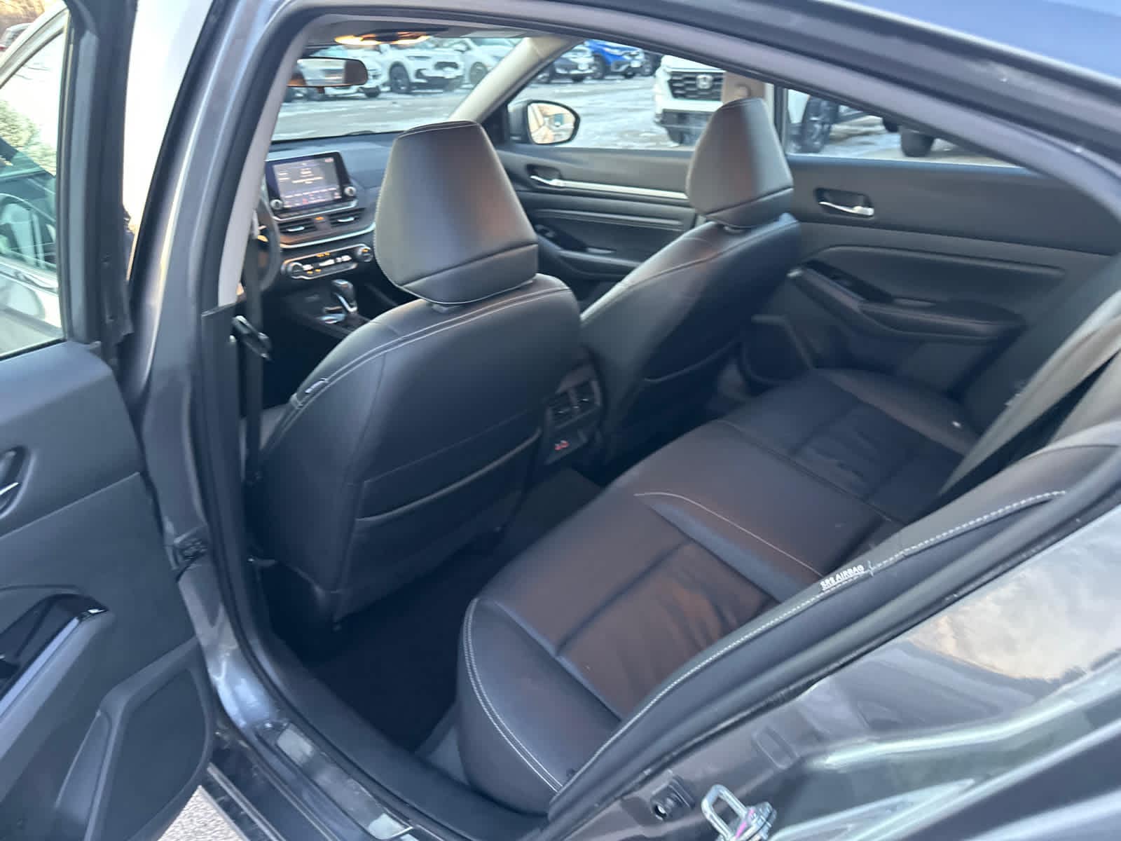 Thumbnail: 2022 Nissan Altima - 12