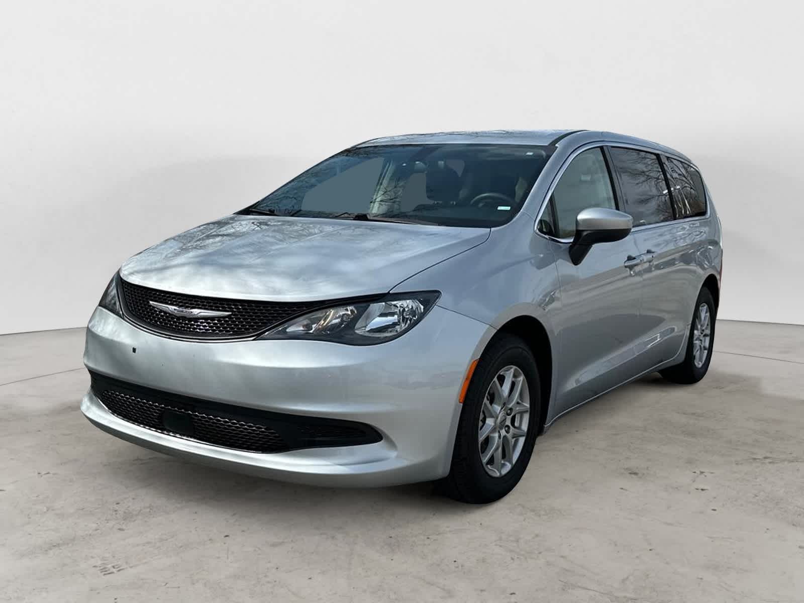 2022 Chrysler Voyager LX -
                  Ames, IA
