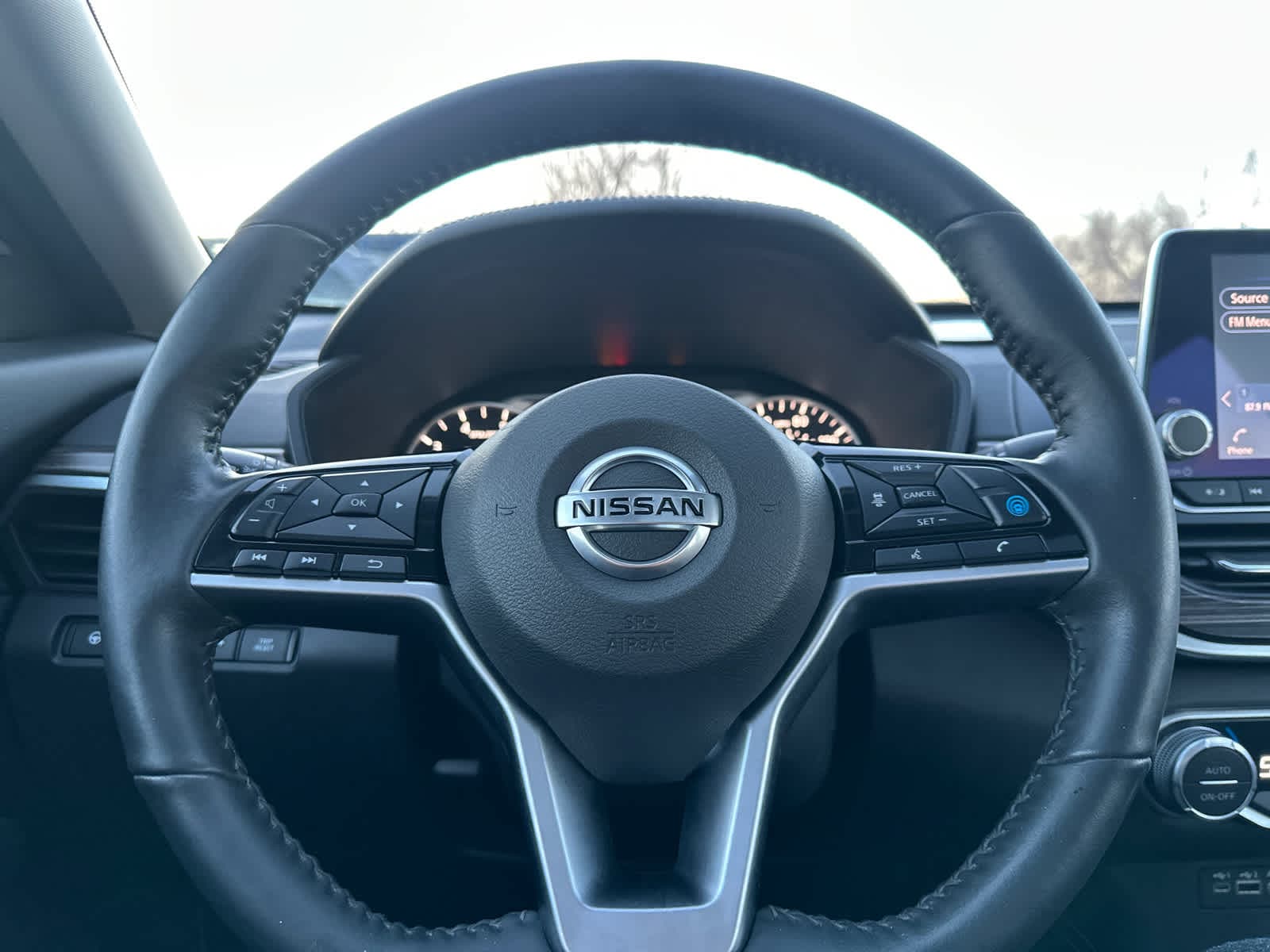 Thumbnail: 2022 Nissan Altima - 17