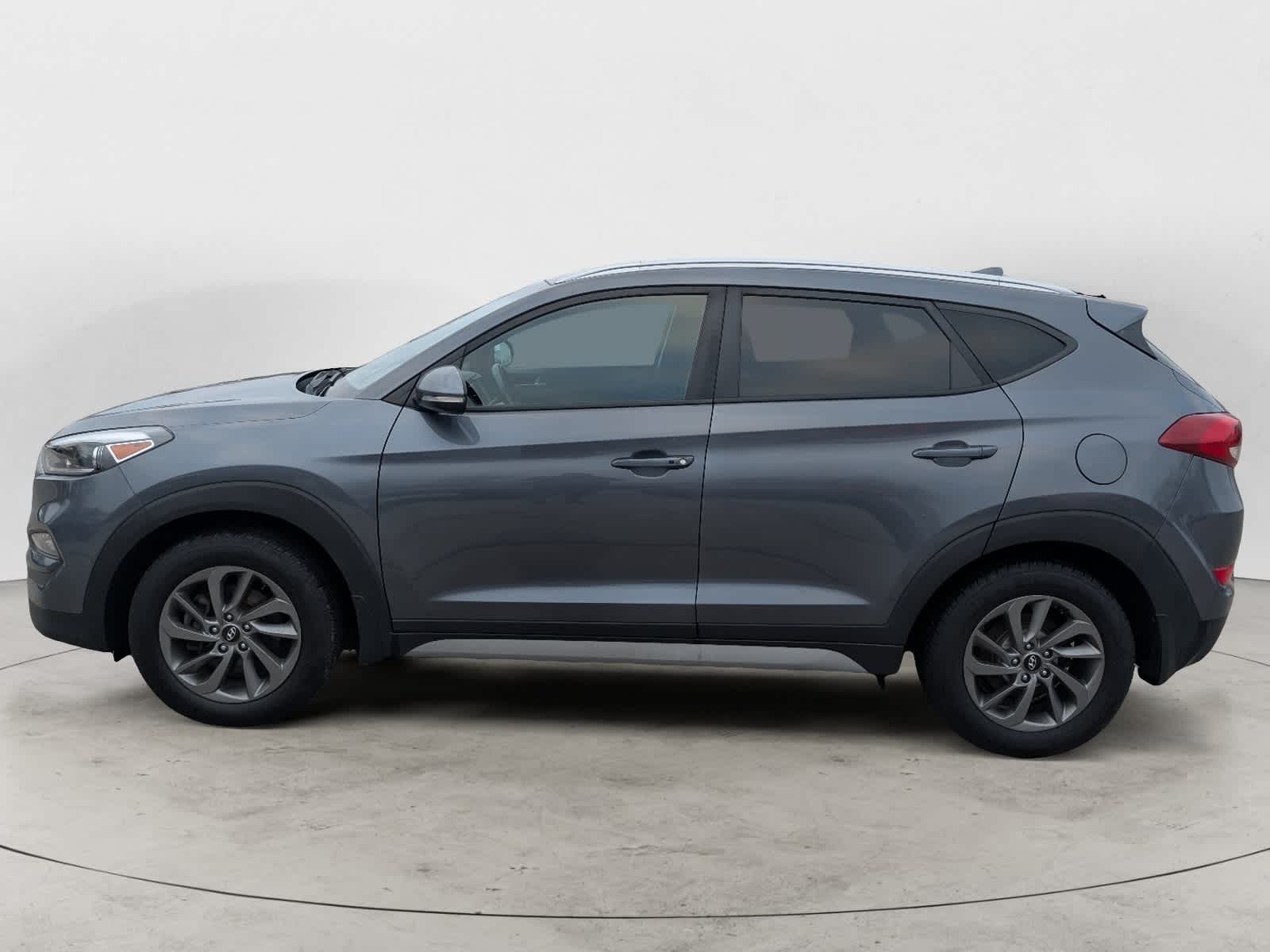 Thumbnail: 2018 Hyundai Tucson - 2