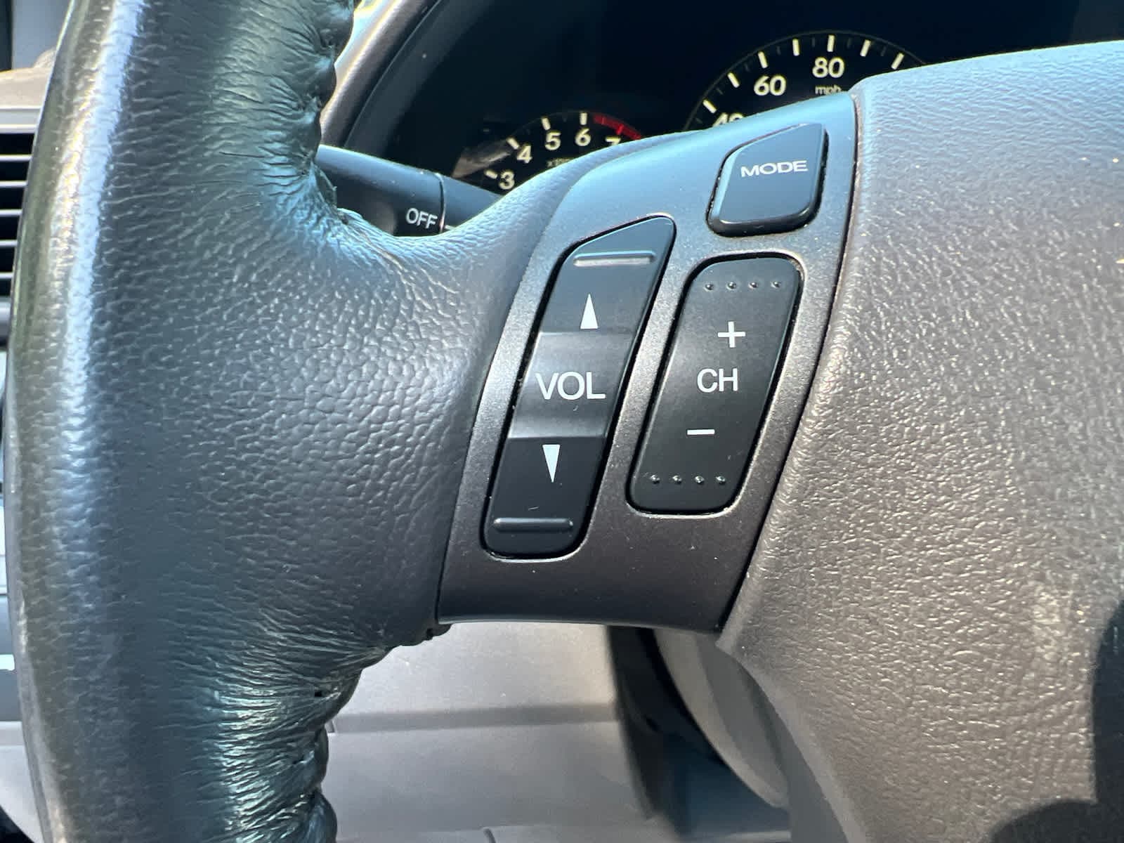 Thumbnail: 2010 Honda Odyssey - 18