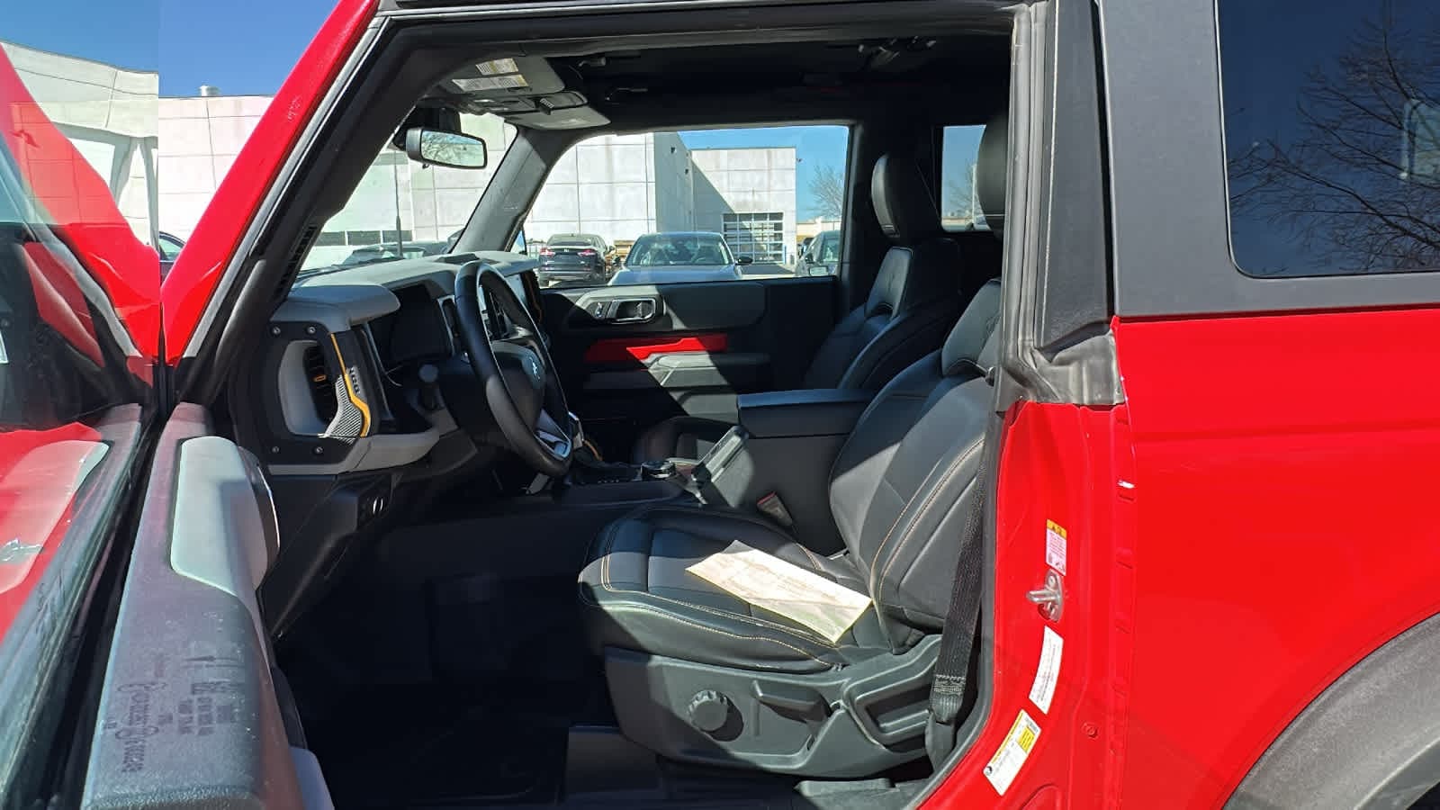 Thumbnail: 2022 Ford Bronco - 15