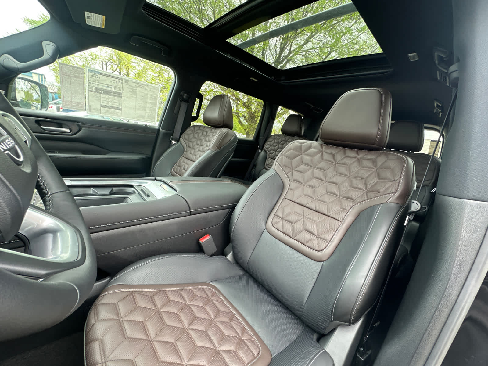 Thumbnail: 2025 Nissan Armada - 22
