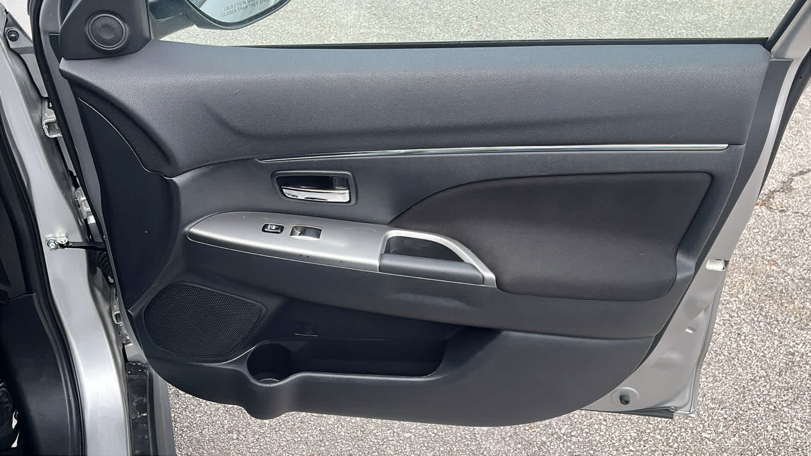 Thumbnail: 2019 Mitsubishi Outlander Sport - 7