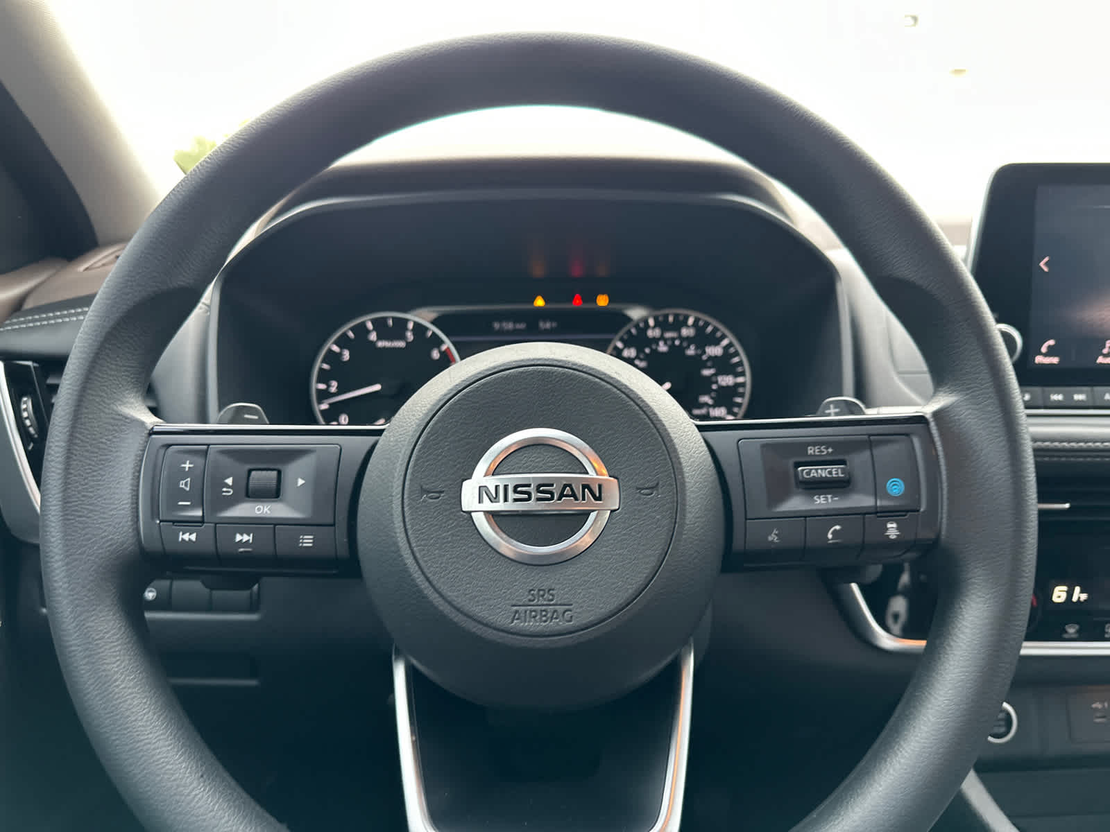Thumbnail: 2021 Nissan Rogue - 17